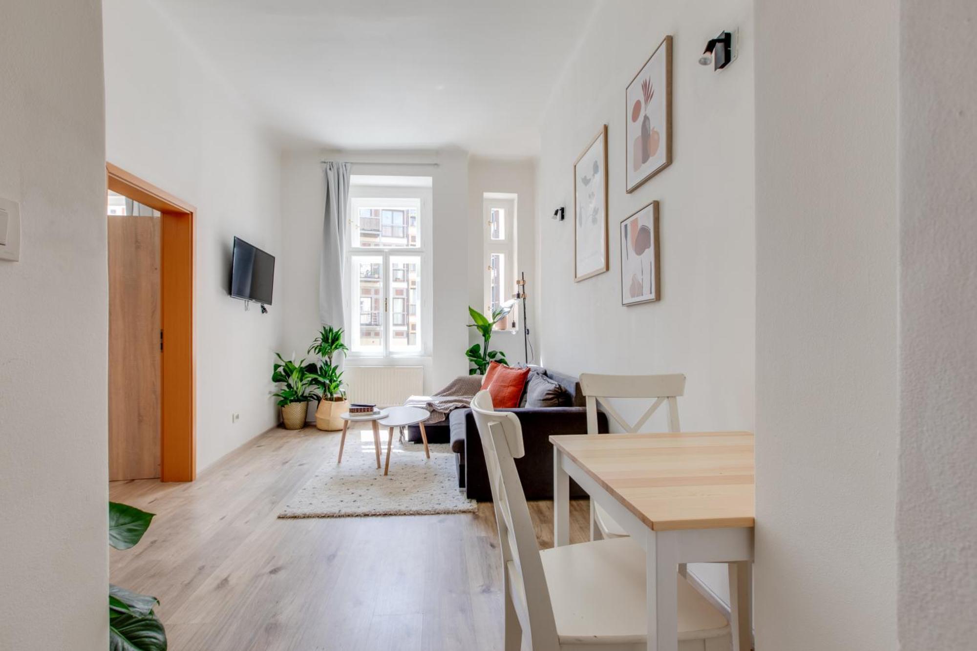 Romantic By The Park - Uaka7 Apartment Prague